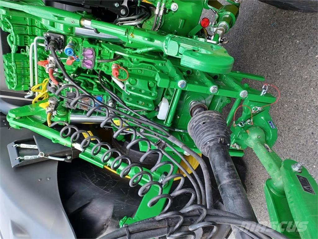 John Deere C441R Рулонные пресс-подборщики