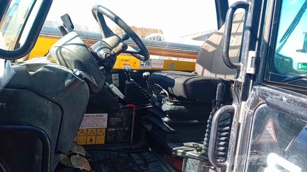 JCB 540-140 Телескопические погрузчики