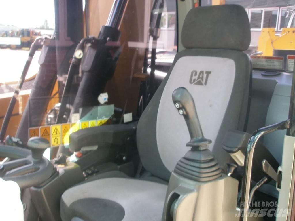 CAT M314F Колёсные экскаваторы