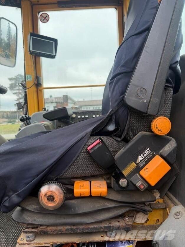 Volvo L110E Фронтальные погрузчики