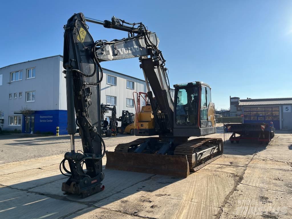 Volvo ECR235EL Гусеничные экскаваторы