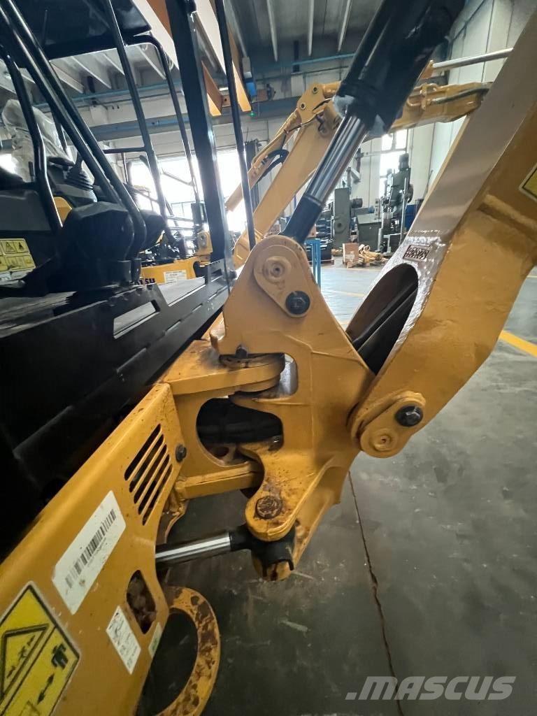 CAT 302 CR Мини-экскаваторы