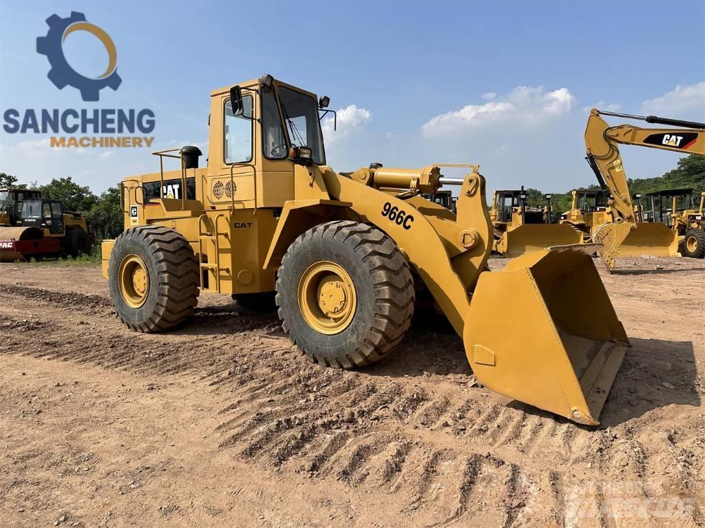 CAT 966 C Фронтальные погрузчики