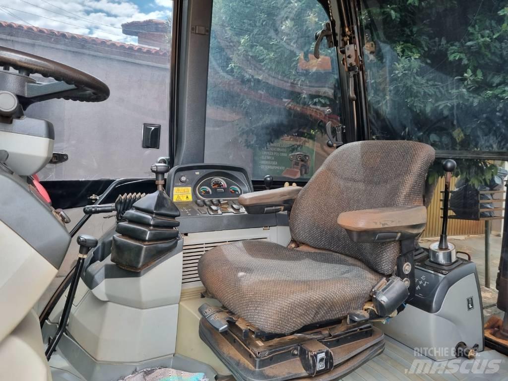 CAT 416E Экскаваторы-погрузчики
