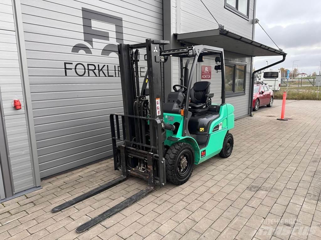 Mitsubishi FD25N3 Дизельные погрузчики