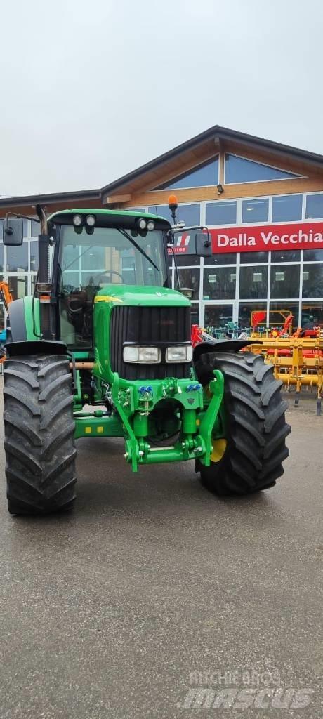 John Deere 6820 Трактора