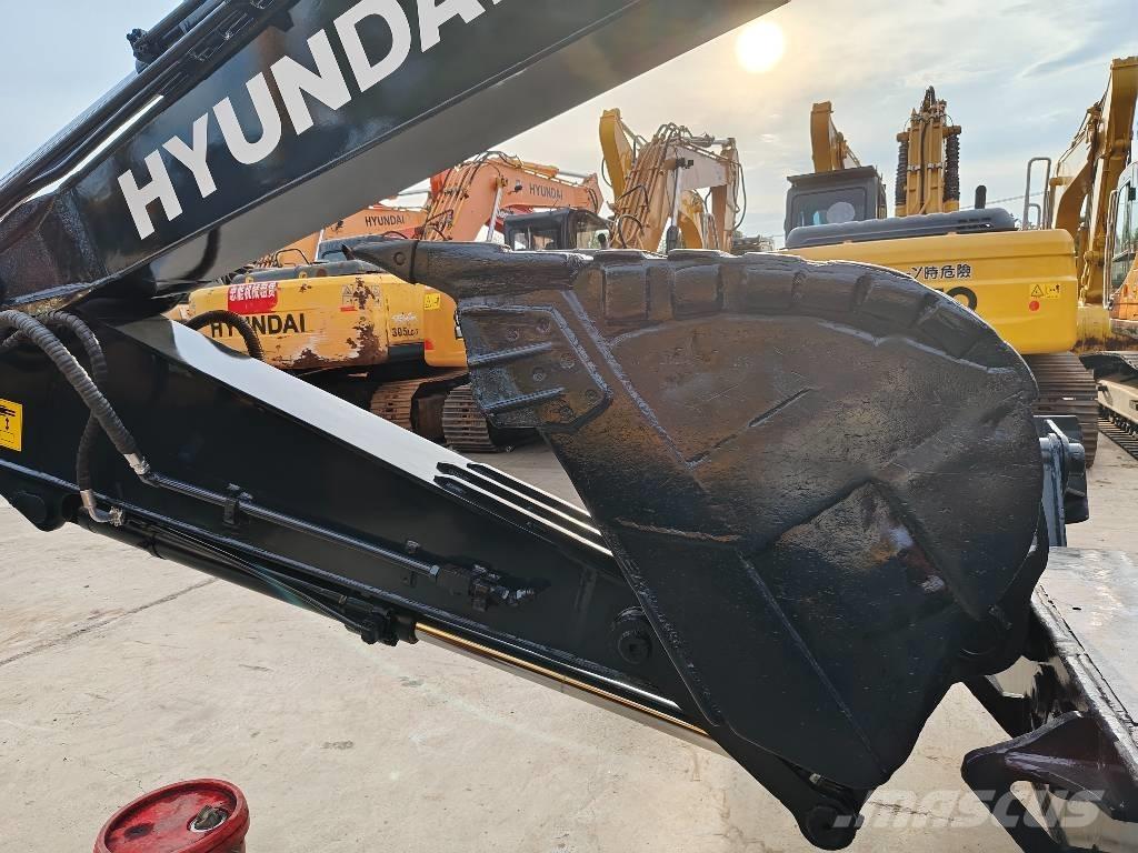 Hyundai R210W-9 Колёсные экскаваторы