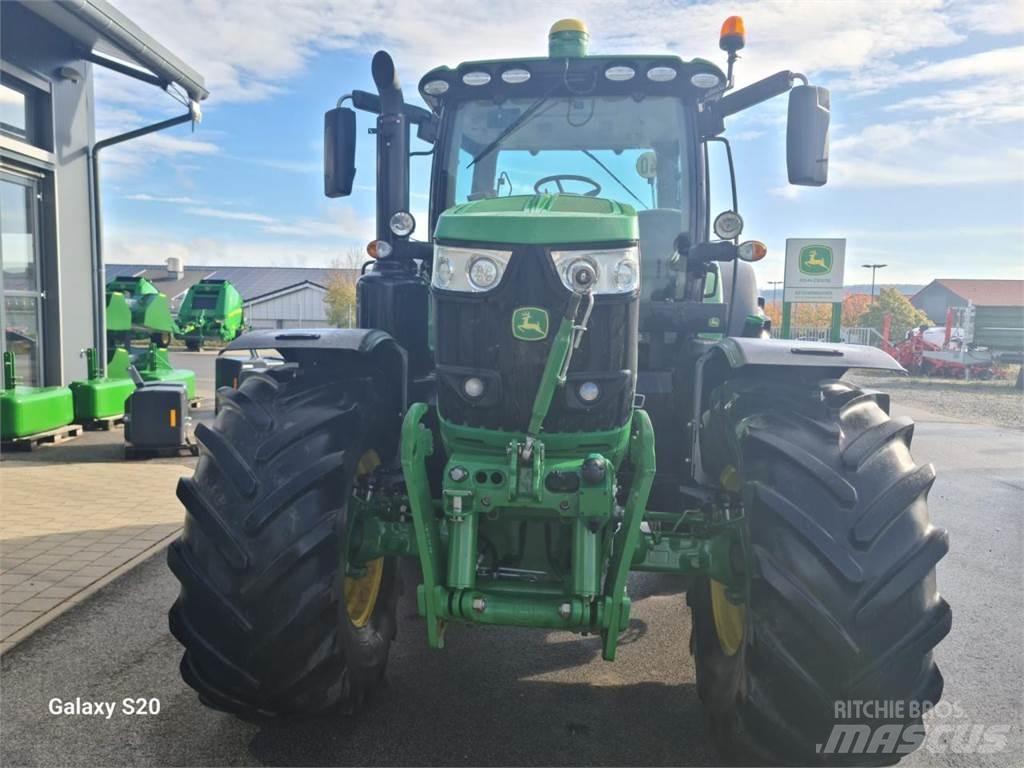 John Deere 6215R Трактора