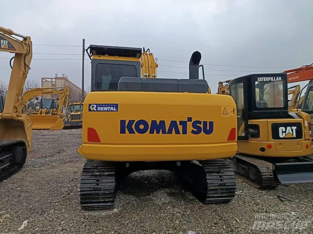 Komatsu PC130 Гусеничные экскаваторы