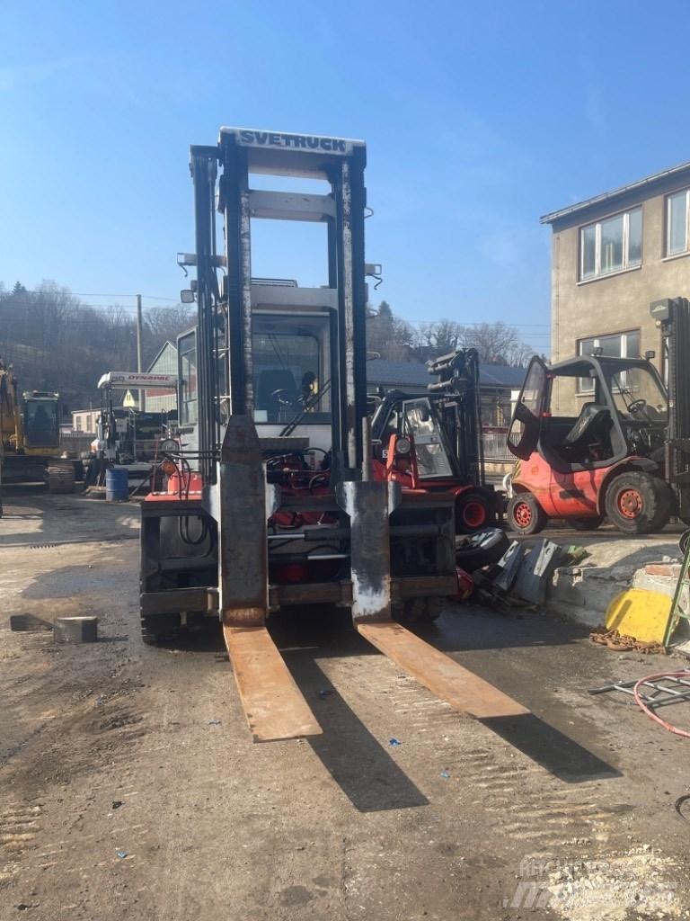 Svetruck 1260-30 Дизельные погрузчики