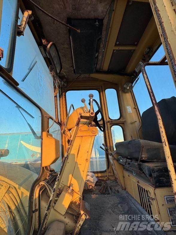 CAT 120 G Грейдеры