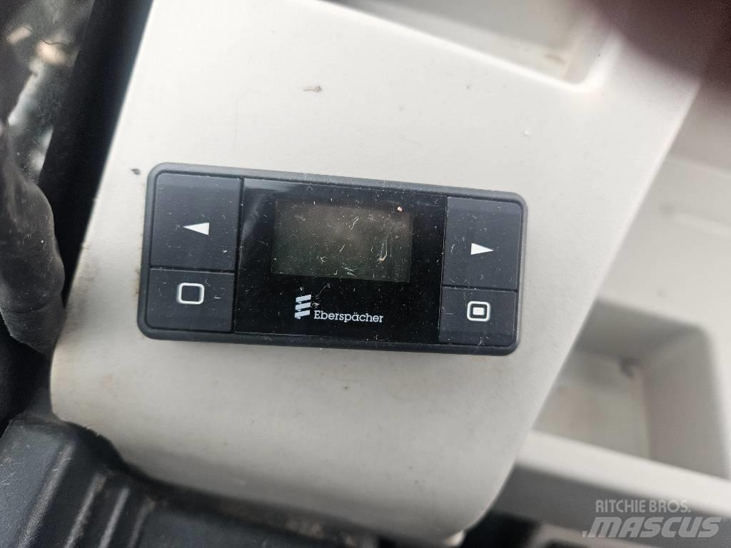 Kobelco SK180LC-10 Гусеничные экскаваторы