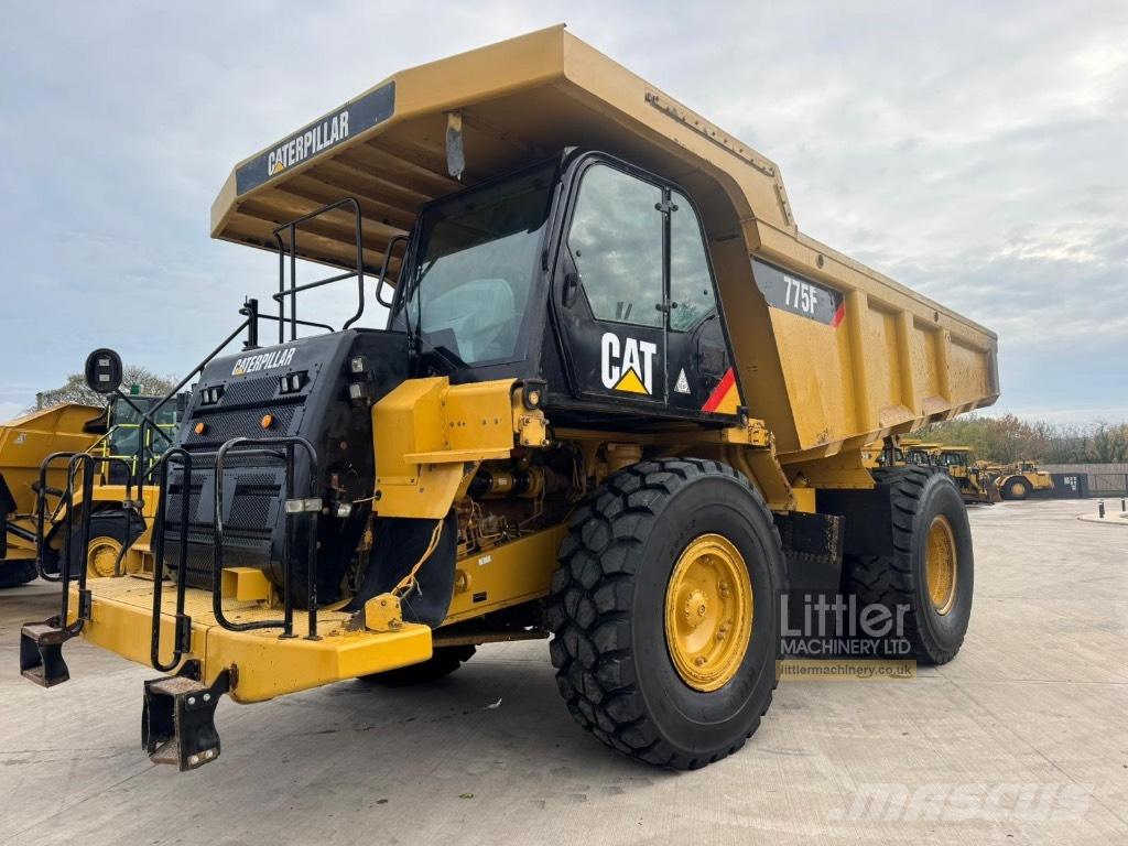 CAT 775 F Карьерные самосвалы