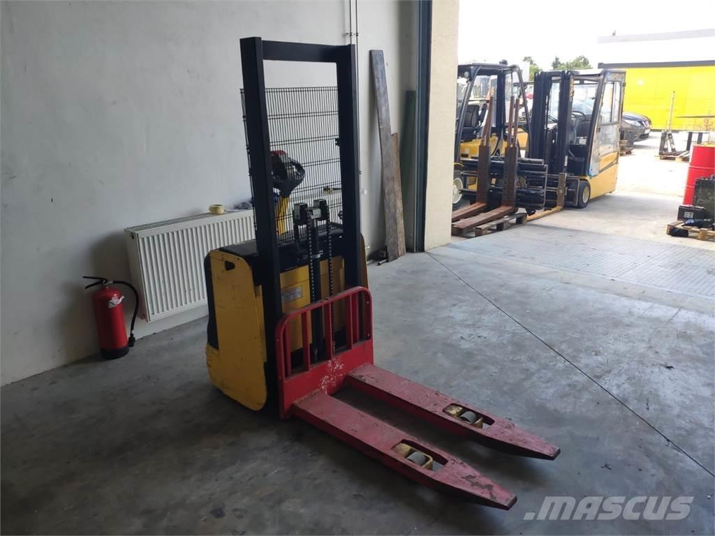 Hyster S1.0E Ручные штабелёры с электроподъёмом