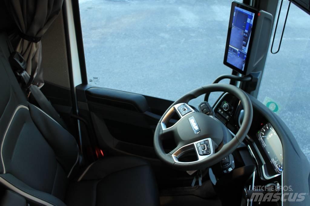 DAF XF530 FAK ADR Шасси с кабиной