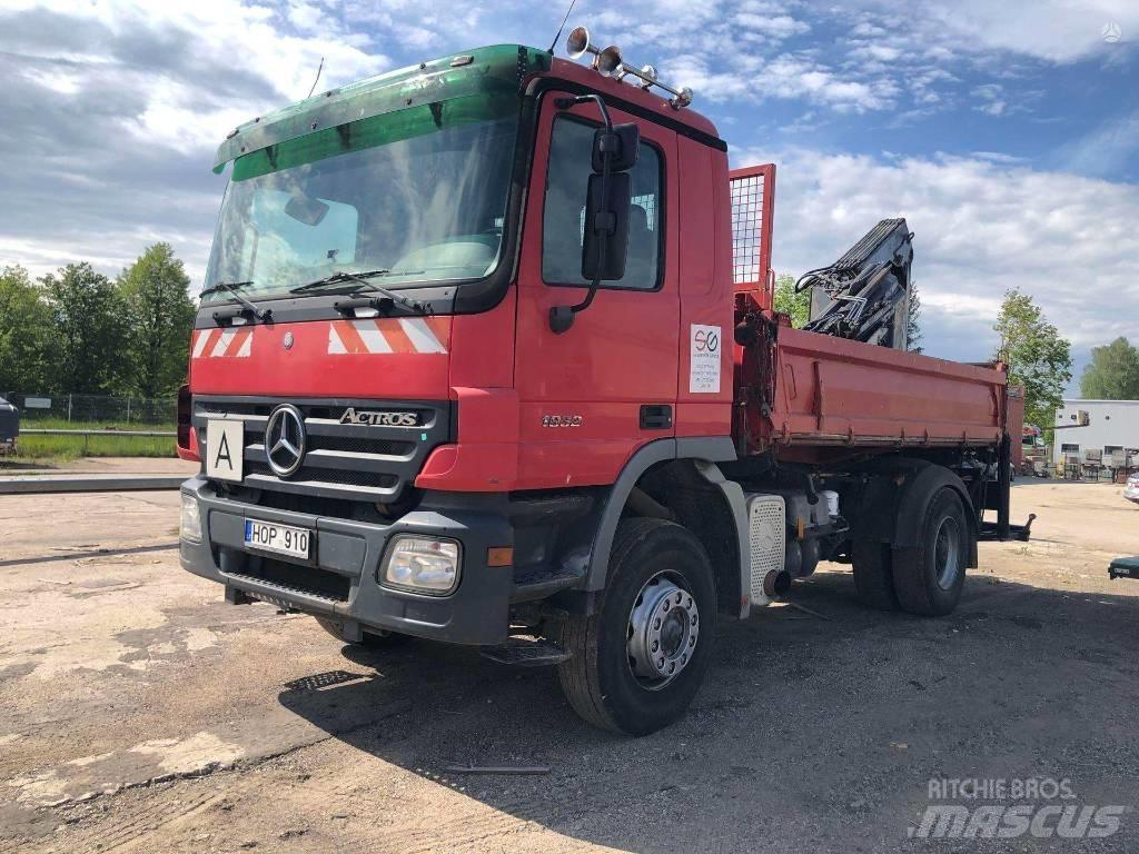 Mercedes-Benz 1832 Автомобильные краны