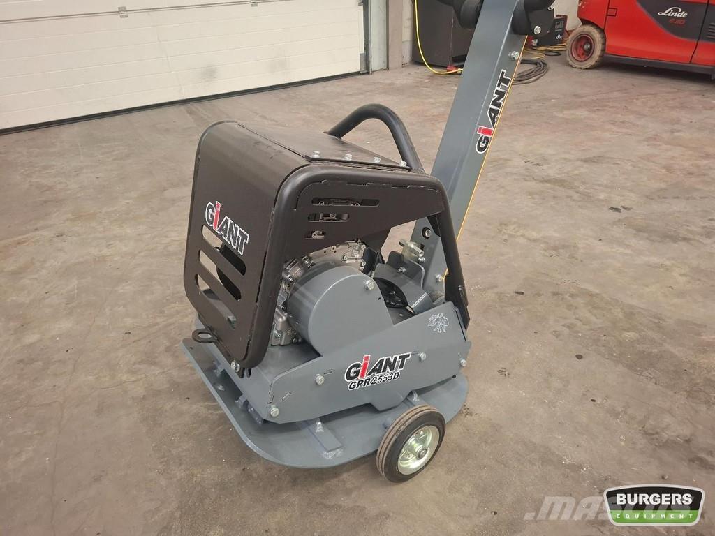 GiANT GPR2553D NEW Виброплиты и вибротрамбовки