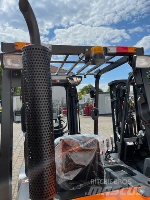 Doosan D30NXP Дизельные погрузчики