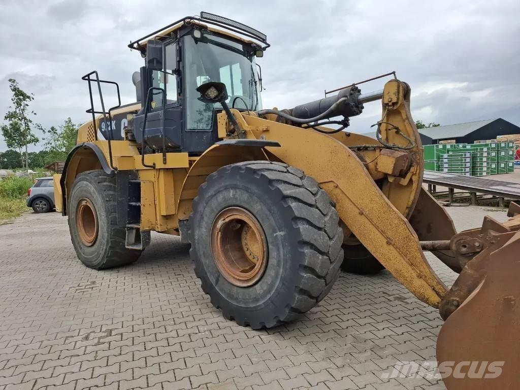 CAT 972k Фронтальные погрузчики