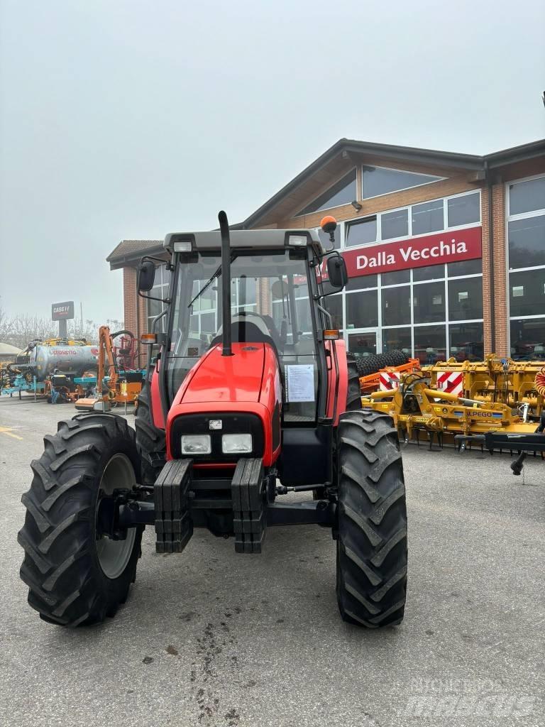 Massey Ferguson 4255 Трактора