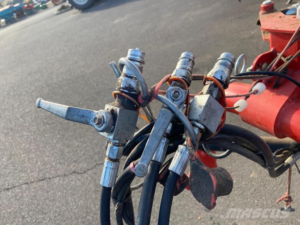 Kverneland 9476 c Рядковые косилки