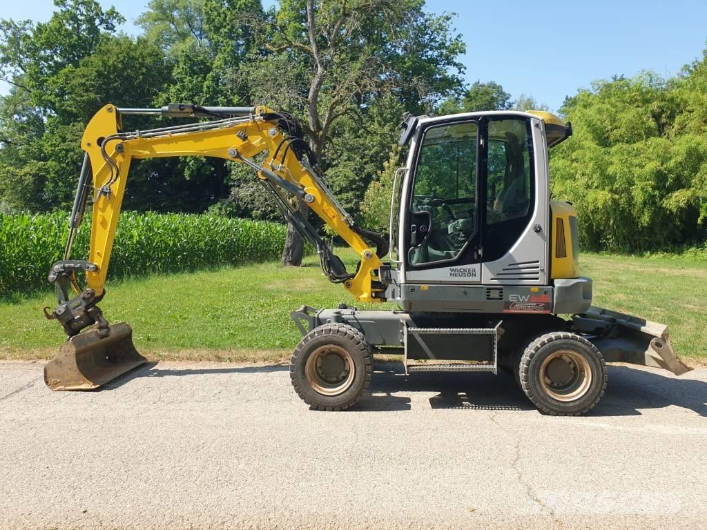 Wacker Neuson EW 65 Колёсные экскаваторы