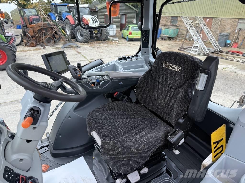 Valtra T174 Versu Трактора