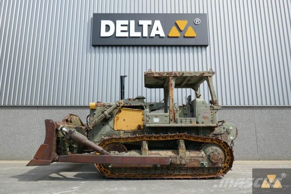 CAT D7F Ex-army Гусеничные бульдозеры