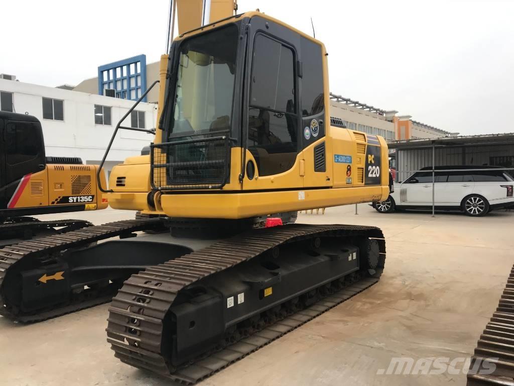 Komatsu PC 220-8 Гусеничные экскаваторы