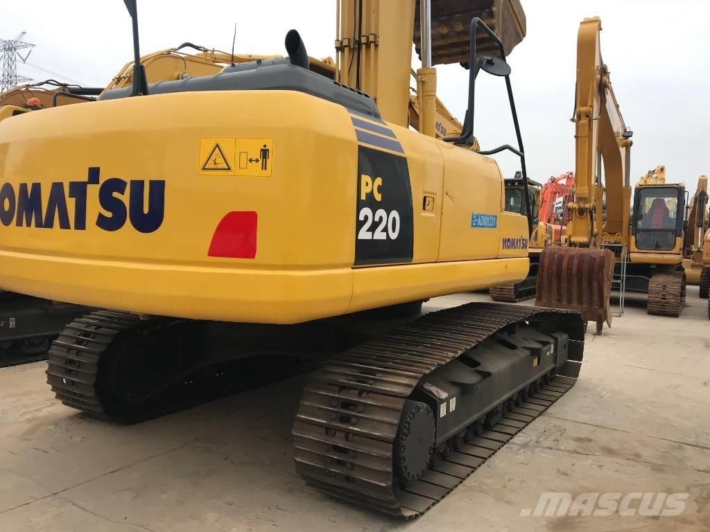 Komatsu PC 220-8 Гусеничные экскаваторы