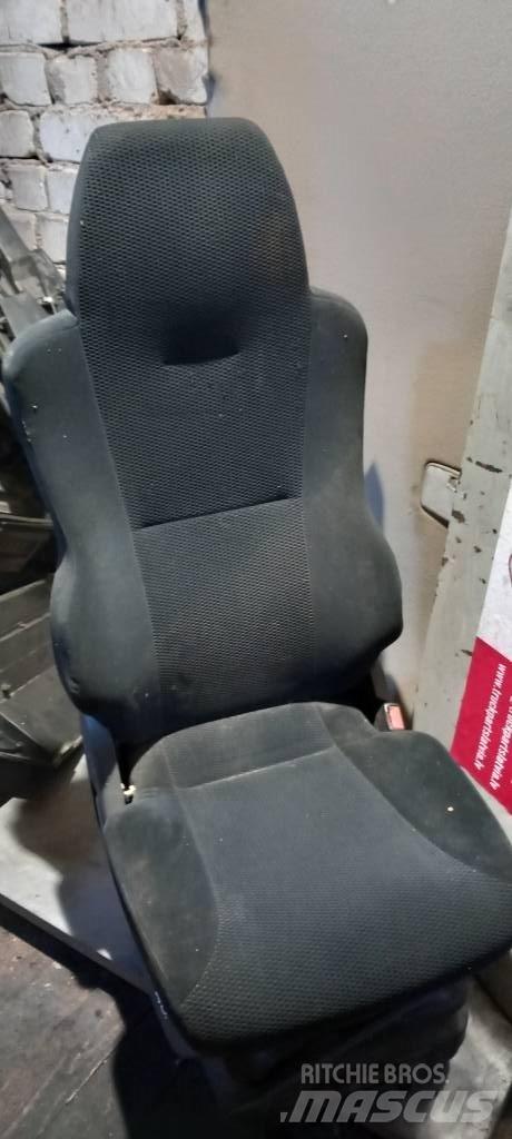 MAN TGX.    81623076414 Кабины