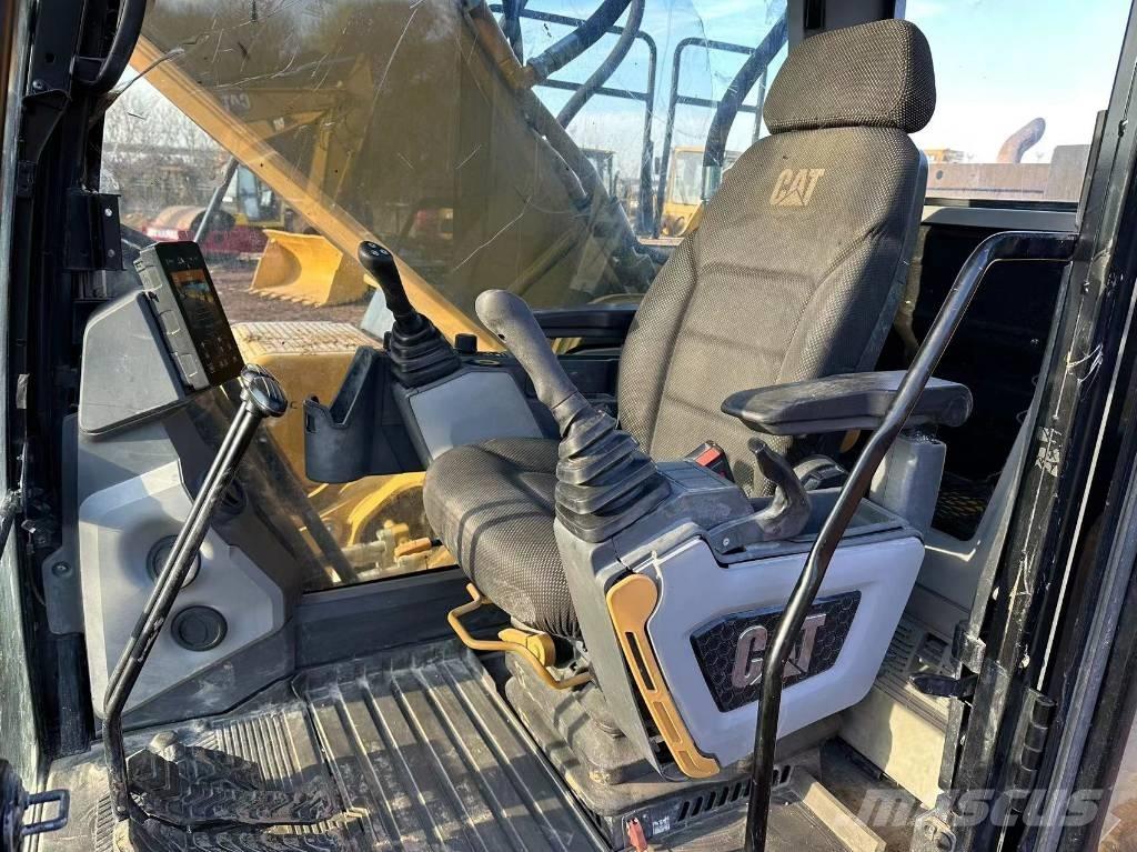 CAT 336GC Crawler excavators