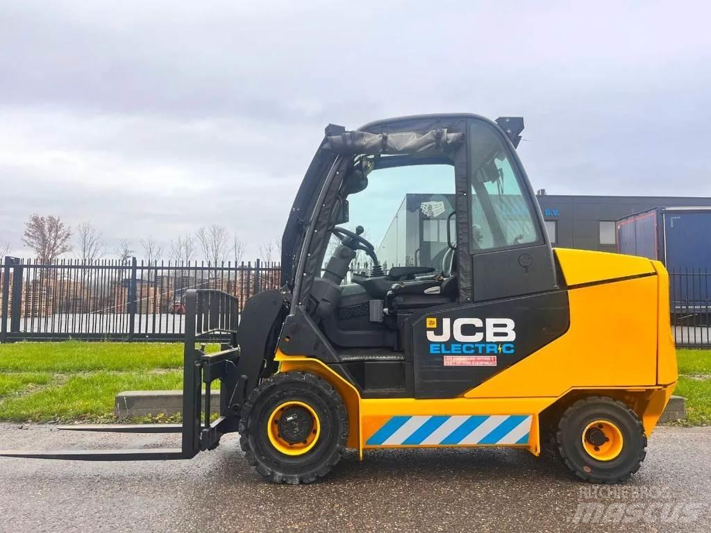 JCB TLT30-19E Телескопические фронтальные погрузчики