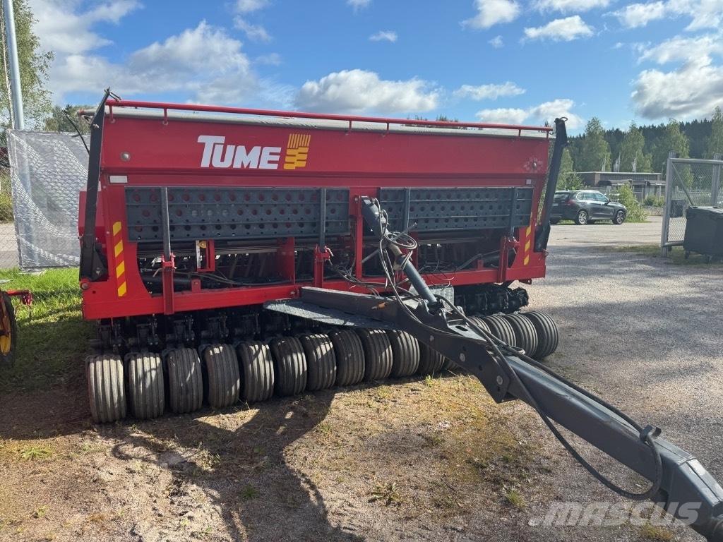 Tume Nova Combi 4000 Комбинированные сеялки