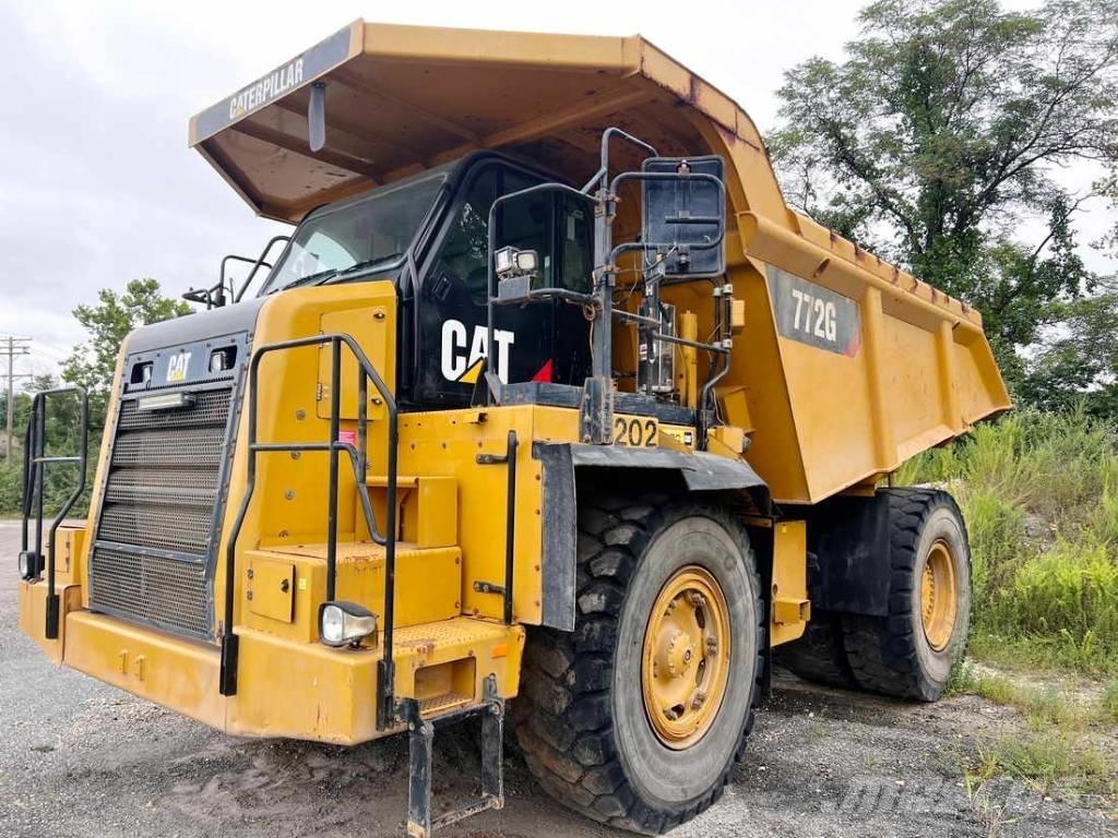 CAT 772G Шарнирно-сочленённые самосвалы