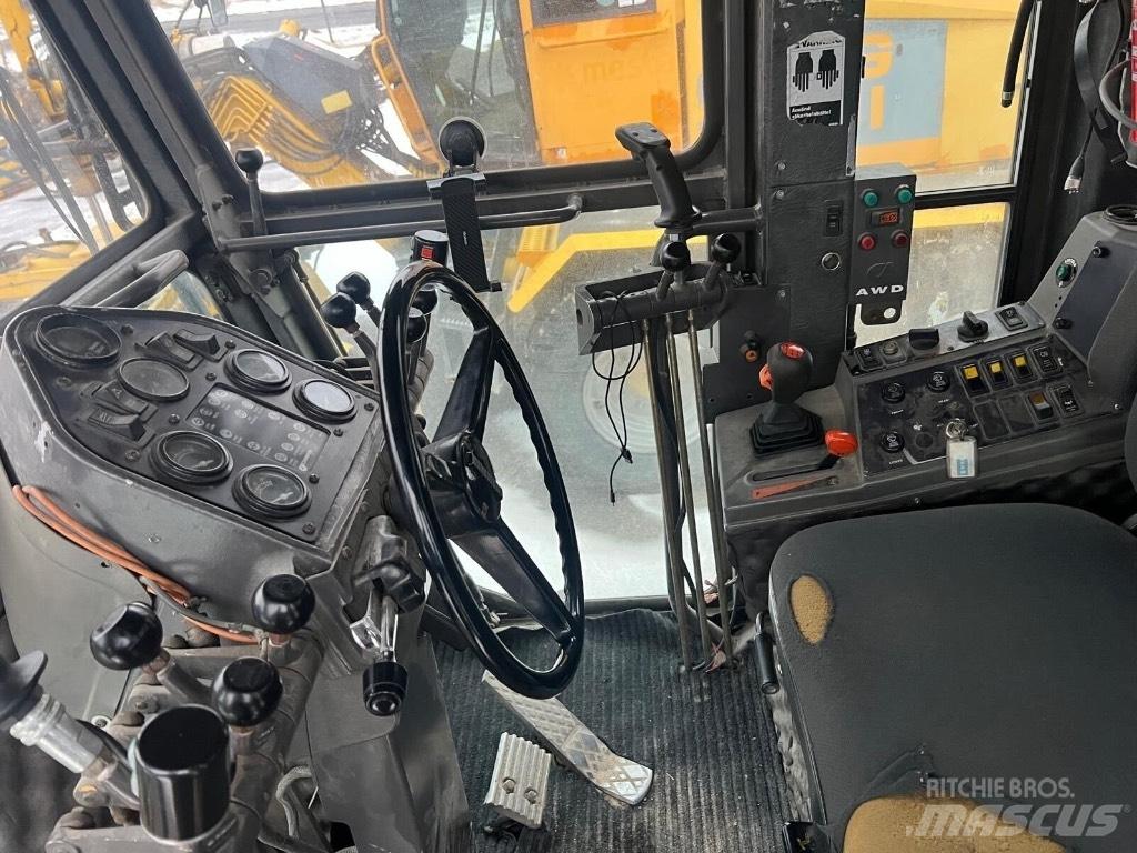 Champion 736A VHP Грейдеры