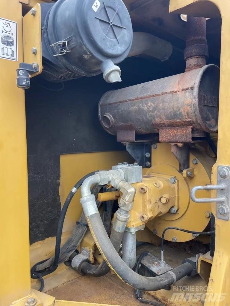 CAT 307 D Гусеничные экскаваторы