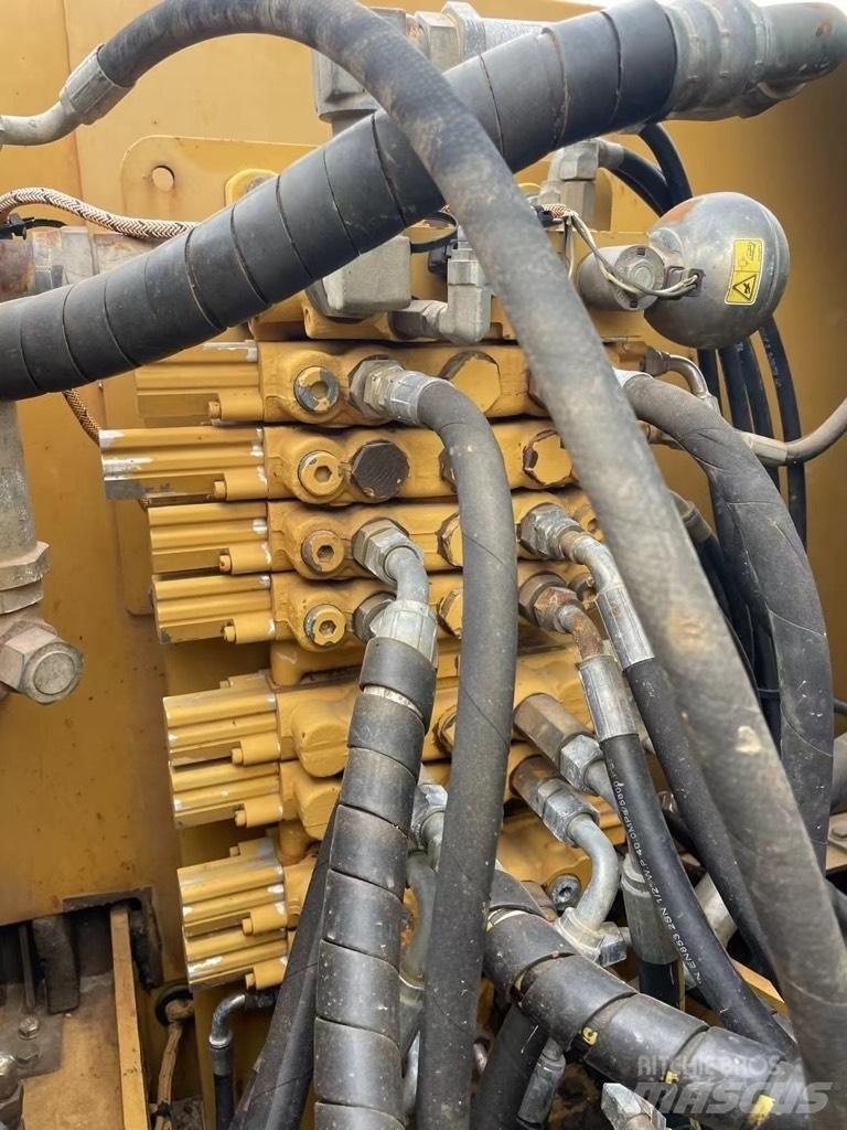 CAT 307 D Гусеничные экскаваторы