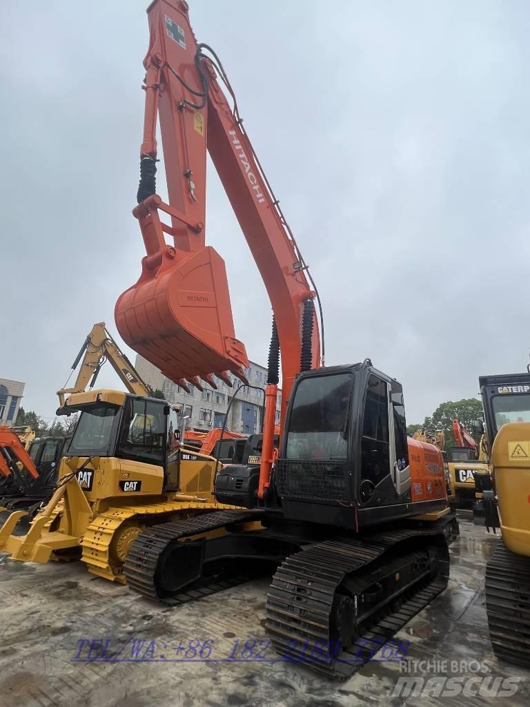 Hitachi ZX200 Гусеничные экскаваторы