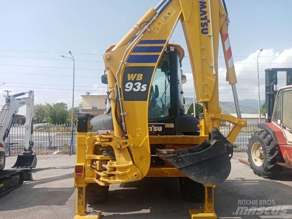 Komatsu WB 93 S Экскаваторы-погрузчики