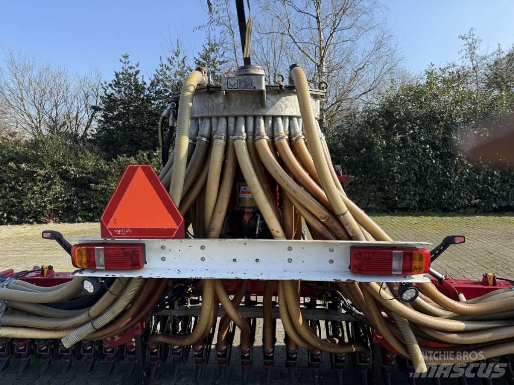 Vredo ZB3-8750 Разбрасыватели органических удобрений