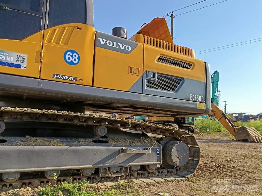 Volvo EC 250 Гусеничные экскаваторы
