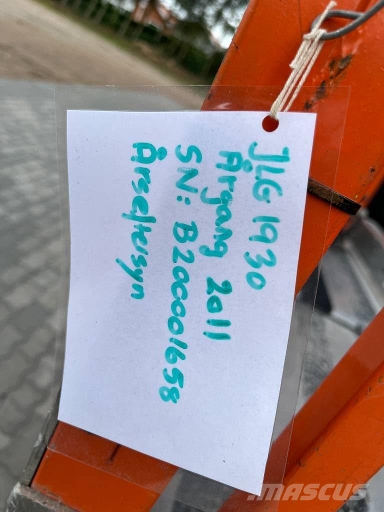 JLG 1930 ES Ножничные подъемники