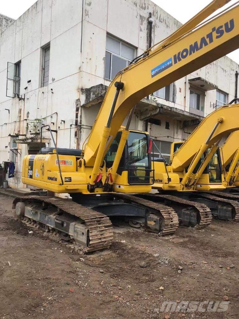 Komatsu PC 200 LC Гусеничные экскаваторы