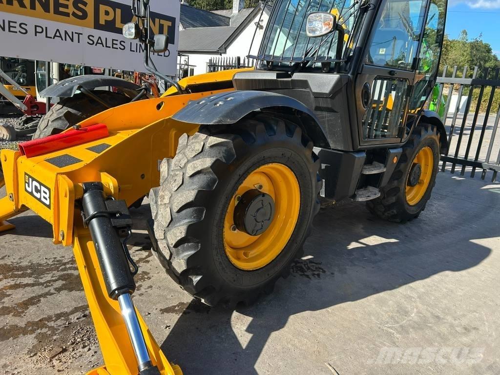 JCB 540-140 Телескопические погрузчики