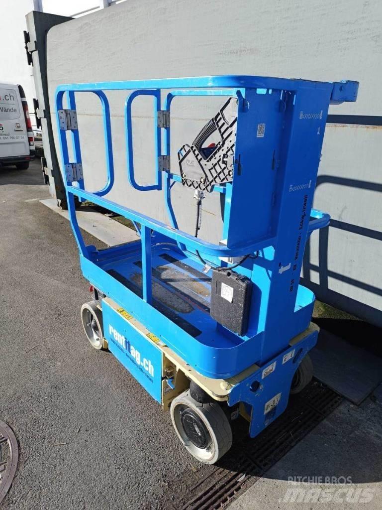 JLG 1230 ES Вертикальные мачтовые подъемники