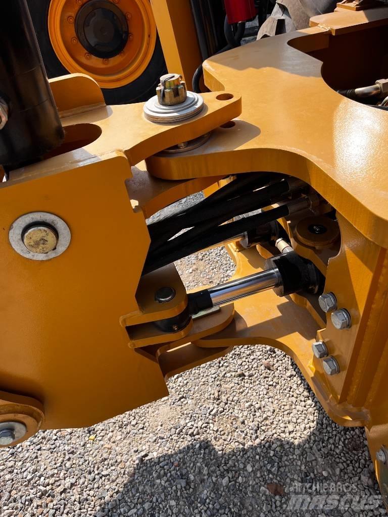 CAT 420 F Экскаваторы-погрузчики