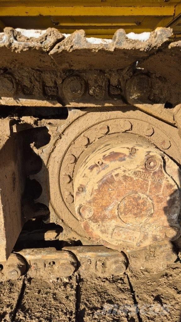 New Holland E 175 B Гусеничные экскаваторы