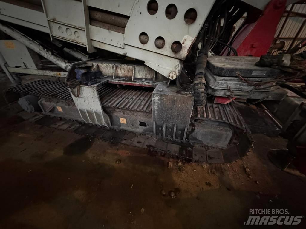 Comacchio MC 900 P Буровые установки на воду