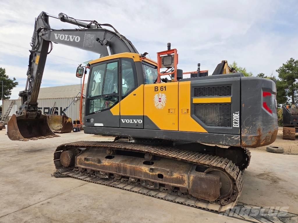 Volvo EC 220 E Гусеничные экскаваторы